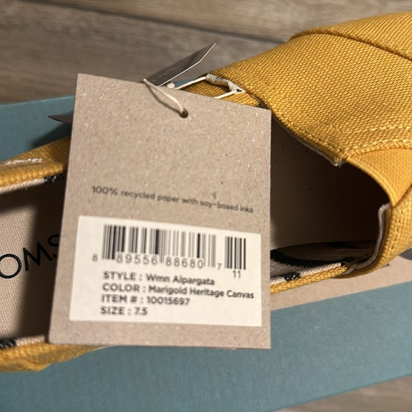 TOMS Marigold Heritage Canvas Alpargata Slip-On Shoes - Picture 4 of 4